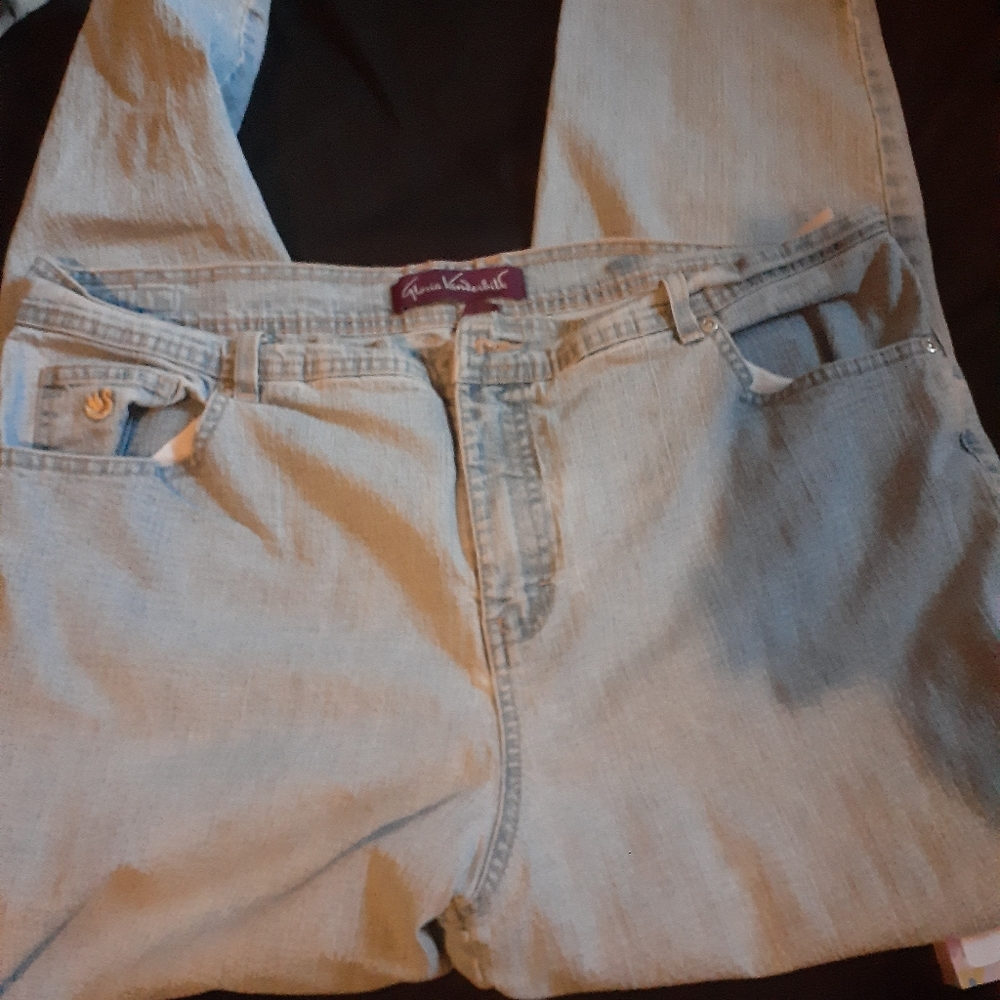 womens lightwash jeans size 18w